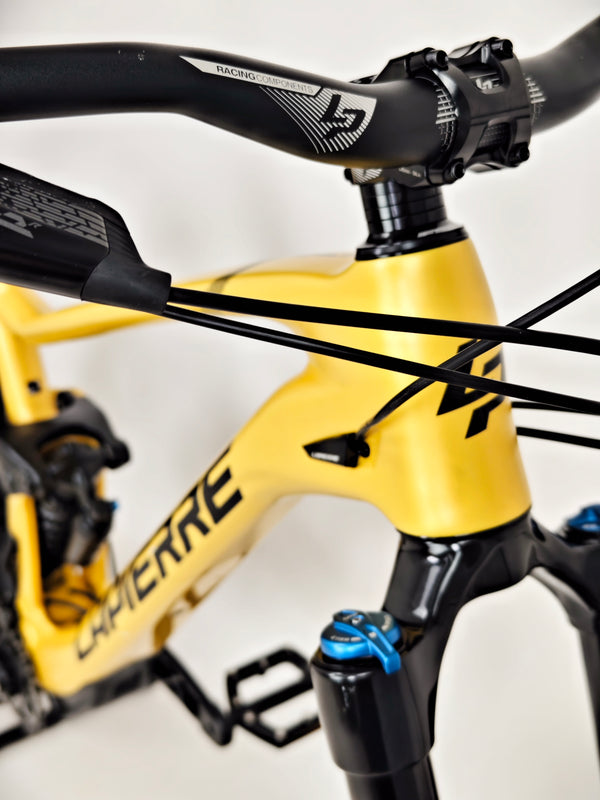 Lapierre Spicy CF 6.9 2023 / LARGE / RRP: £4,699.00 / Very Good Condition