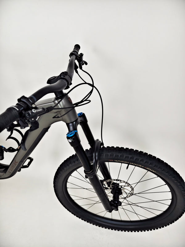 TREK Fuel EX 9.7 Gen 6 2023 CARBON / LARGE / RRP: £4,175.00 / Very Good Condition