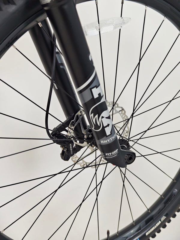Polygon Siskiu T8 2023 / LARGE / RRP: £2,400.00 / Very Good Condition!