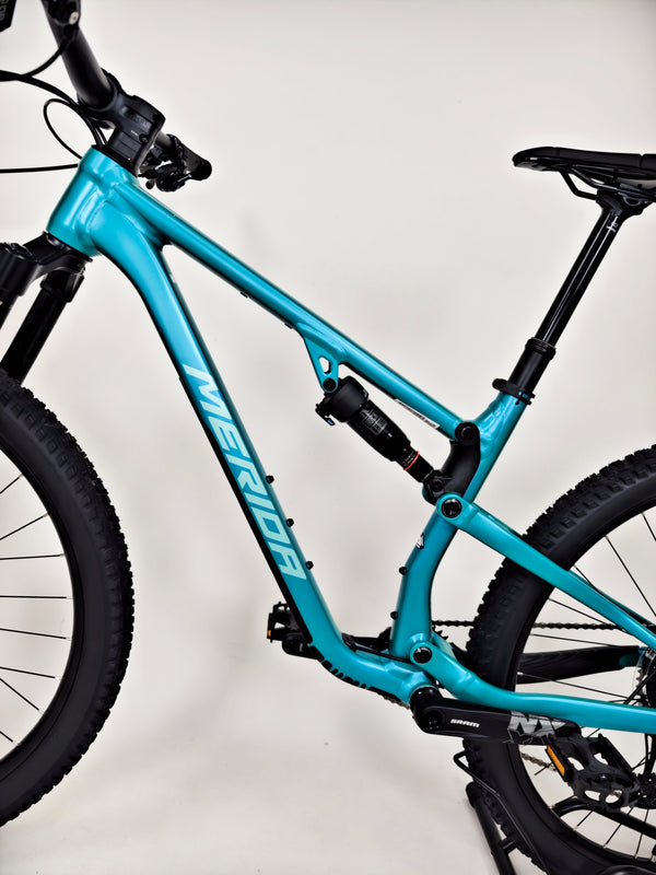 Merida One-Twenty 700 29 2023 / MEDIUM / RRP: £3,100.00 / Like NEW!