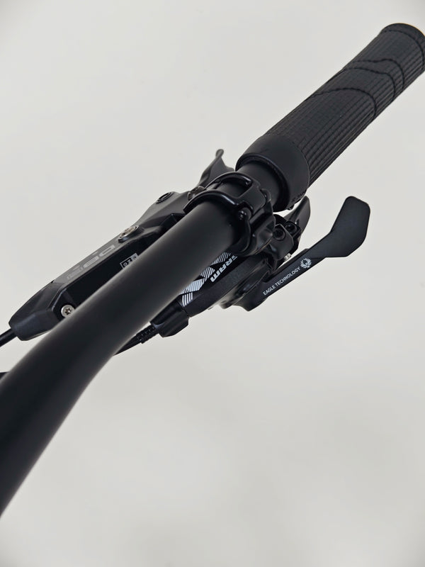 Merida One-Twenty 700 29 2023 / MEDIUM / RRP: £3,100.00 / Like NEW!