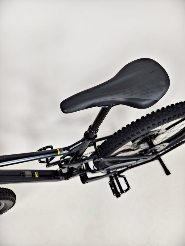 Giant Stance 2024 / MEDIUM / RRP: £1,999.00 / Excellent Condition!