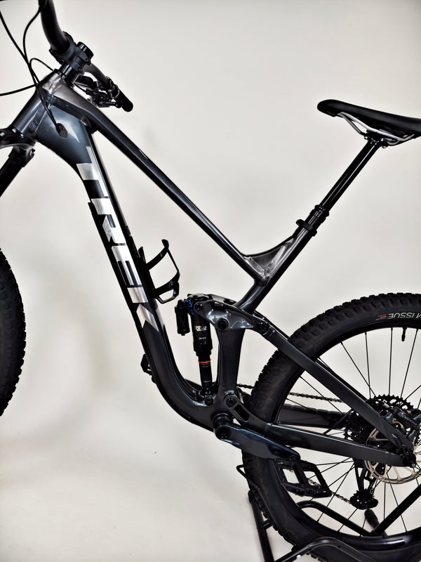 Trek Slash 8 Gen 5 2022 / XL/ RRP: £3,700.00 / Very Good Condition