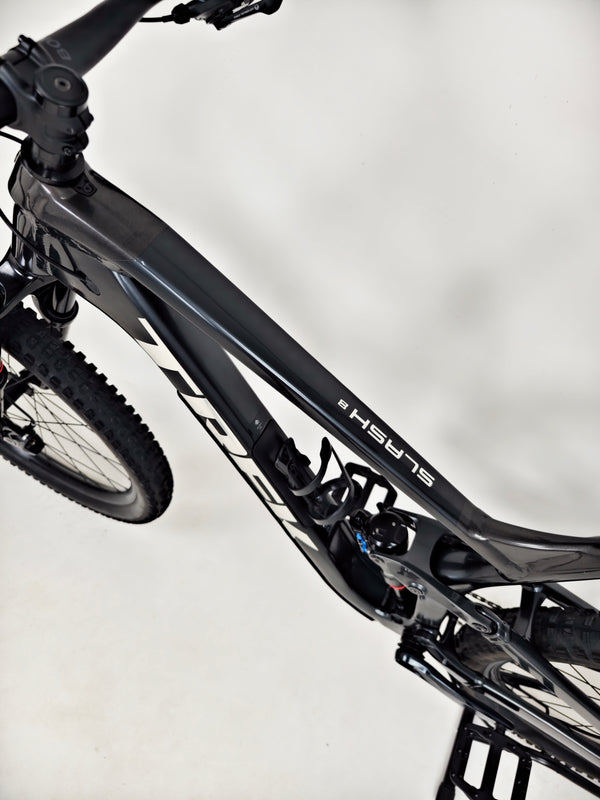 Trek Slash 8 Gen 5 2022 / XL/ RRP: £3,700.00 / Very Good Condition