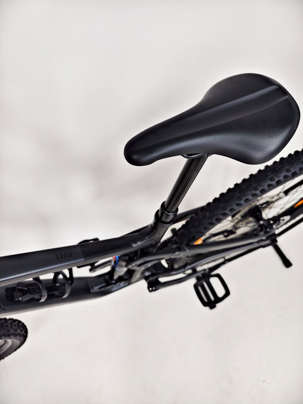 Trek Fuel EX 5 Gen 7 2026 / LARGE / RRP: £2,200.00 / Very Good Condition