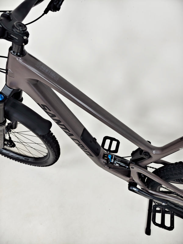 Santa Cruz Tallboy C S 2023 / X- LARGE / RRP: £6,399.00 / Excellent Condition!