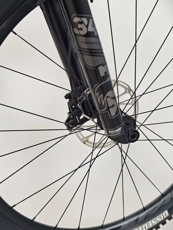Santa Cruz Tallboy C S 2023 / X- LARGE / RRP: £6,399.00 / Excellent Condition!