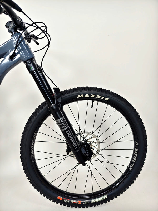 Nukeproof Mega 290 Alloy Comp 2022 / XL / RRP: £2,999.00 / Very Good Condition