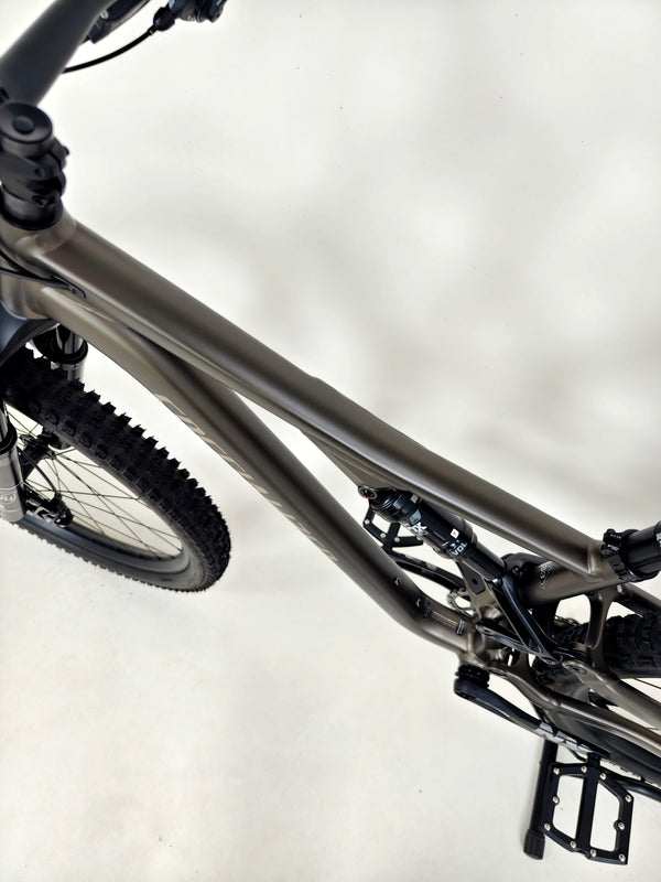 Specialized Stumpjumper Comp Alloy 29 2024 / MEDIUM / RRP: £2,900.00 / Excellent Condition!