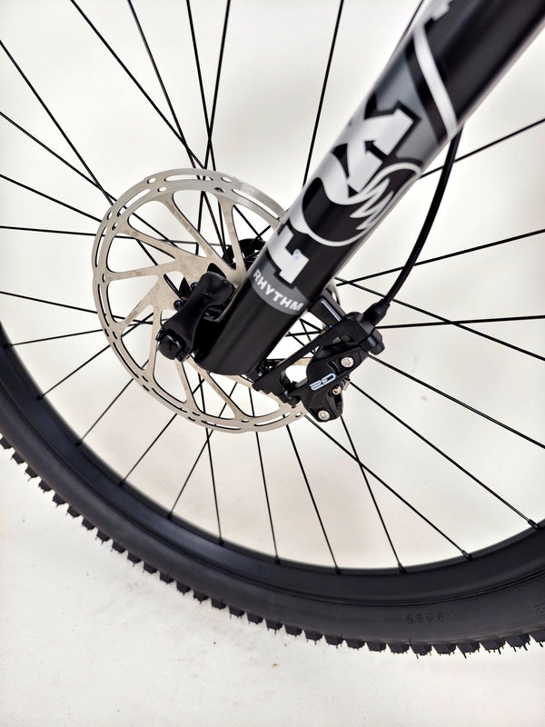 Specialized Stumpjumper Comp Alloy 29 2024 / MEDIUM / RRP: £2,900.00 / Excellent Condition!