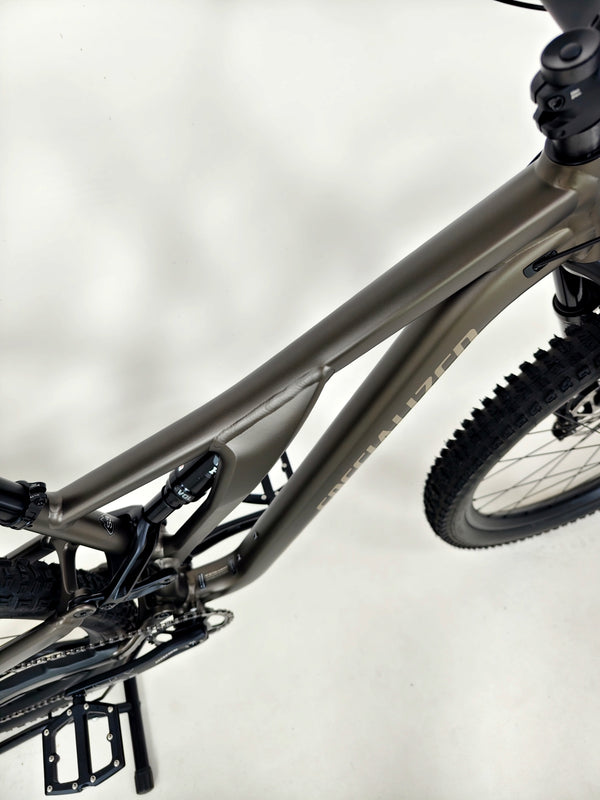 Specialized Stumpjumper Comp Alloy 29 2024 / MEDIUM / RRP: £2,900.00 / Excellent Condition!