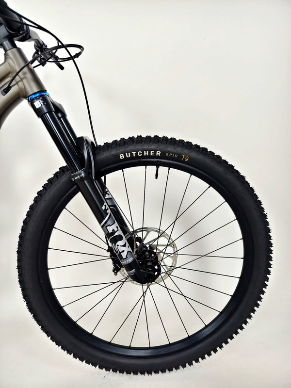 Specialized Stumpjumper Comp Alloy 29 2024 / MEDIUM / RRP: £2,900.00 / Excellent Condition!