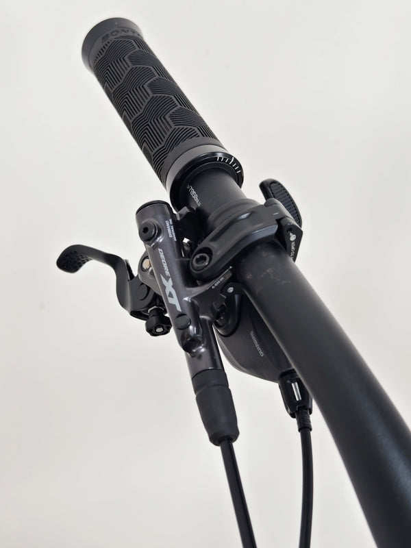 Trek Remedy 8 2022 / X-LARGE / RRP: £3,450.00 / Very Good Condition