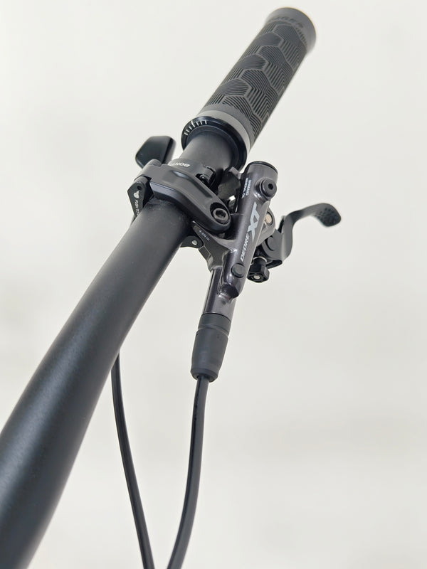 Trek Remedy 8 2022 / X-LARGE / RRP: £3,450.00 / Very Good Condition
