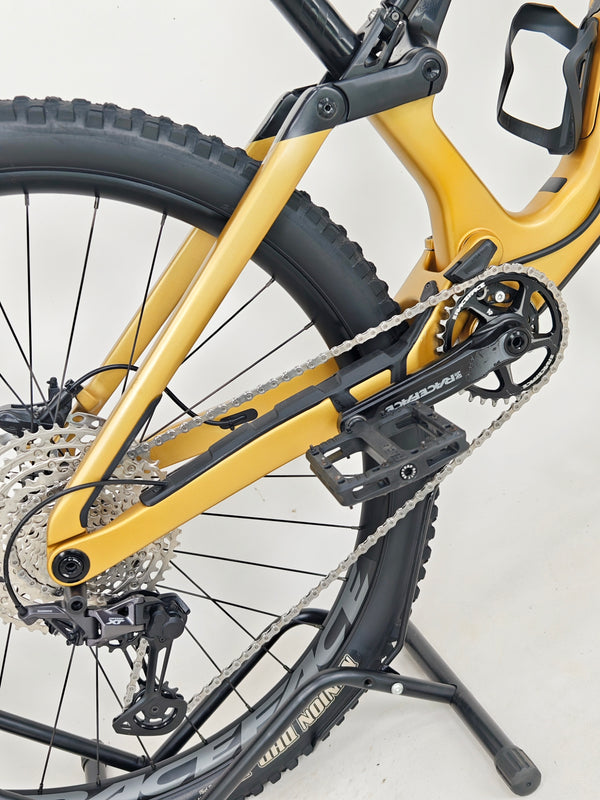 Orbea Rallon M20 Carbon 2023 / LARGE / FOX 38 / RRP: £5,299.00 / Very Good Condition!