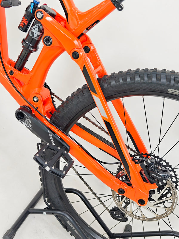 Transition Spire Alloy NX 2022 / LARGE / RRP: £4,299.00 / Very Good Condition