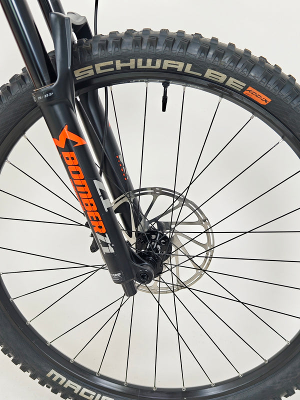 Transition Spire Alloy NX 2022 / LARGE / RRP: £4,299.00 / Very Good Condition
