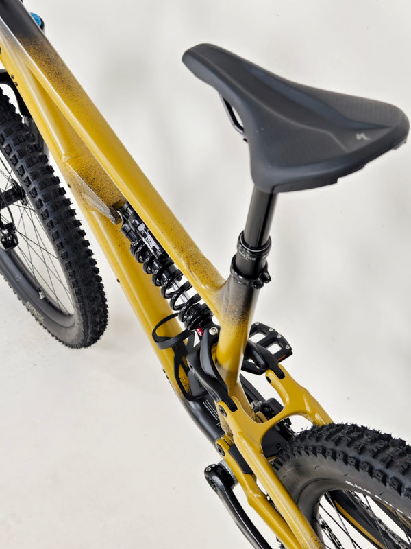 Specialized STATUS 2 170 2025 / X-LARGE (S5) / FOX 38 / RRP: £2,999.00 / Like NEW!