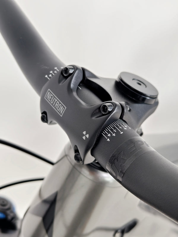 2023 Vitus Sommet 290 CR / LARGE / RRP: £2,999.99 / Excellent Condition!