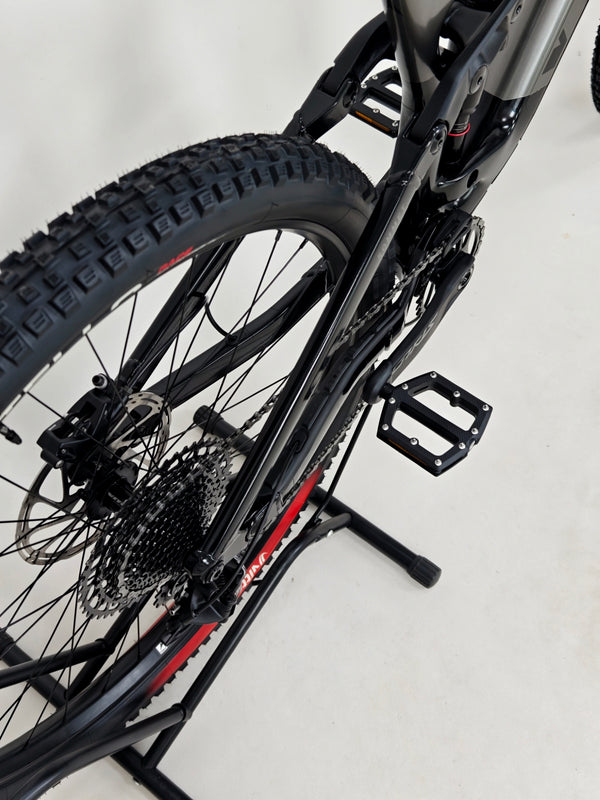 2023 Vitus Sommet 290 CR / LARGE / RRP: £2,999.99 / Excellent Condition!