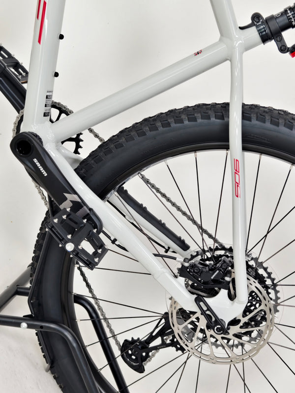 Whyte 905 V4 2023 / MEDIUM/ RRP: £2,099.00 / Excellent Condition!