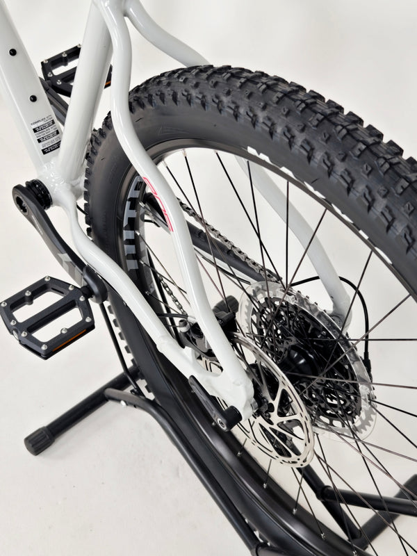 Whyte 905 V4 2023 / MEDIUM/ RRP: £2,099.00 / Excellent Condition!