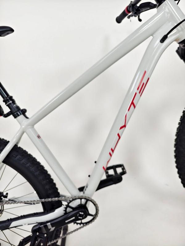 Whyte 905 V4 2023 / MEDIUM/ RRP: £2,099.00 / Excellent Condition!