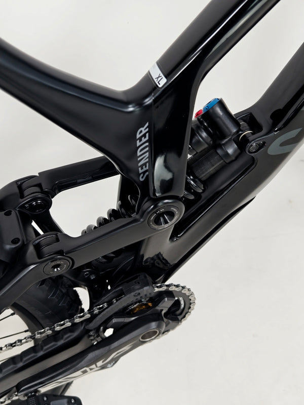 Canyon Sender CFR FMD 2021 / Downhill Bike / XL / FOX FLOAT 40 / RRP: £5,270.00 / Very Good Condition