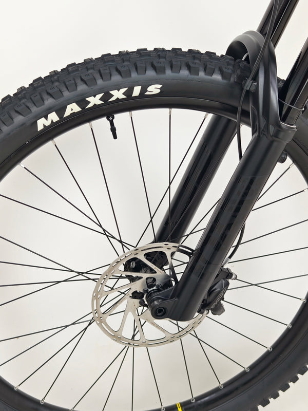 Lapierre Spicy CF 6.9 2023 / LARGE / RRP: £4,699.00 / Very Good Condition