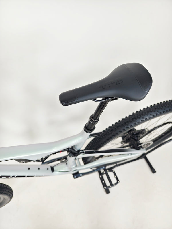 Lapierre XRM 6.9 2023 Carbon XC Race FS Mountain Bike / MEDIUM / RRP £3,999.00 / Very Good Condition!