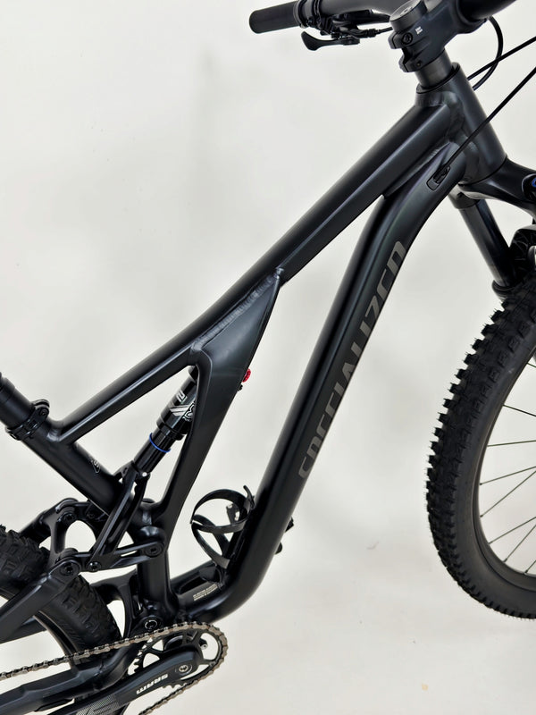 Specialized Stumpjumper Alloy 2022 / S3 - MEDIUM/ RRP: £2,100.00 / Very Good Condition