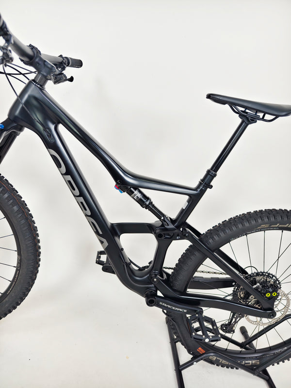 Orbea Occam Carbon / Custom-Built / LARGE / Est. value: £4,000 / Very Good Condition