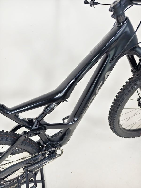 Orbea Occam Carbon / Custom-Built / LARGE / Est. value: £4,000 / Very Good Condition