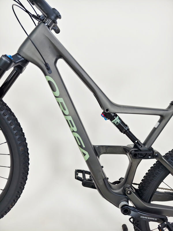 Orbea Occam M30-Eagle 29er 2023 Carbon / X-LARGE / RRP: £4,699.00 / Excellent Condition!