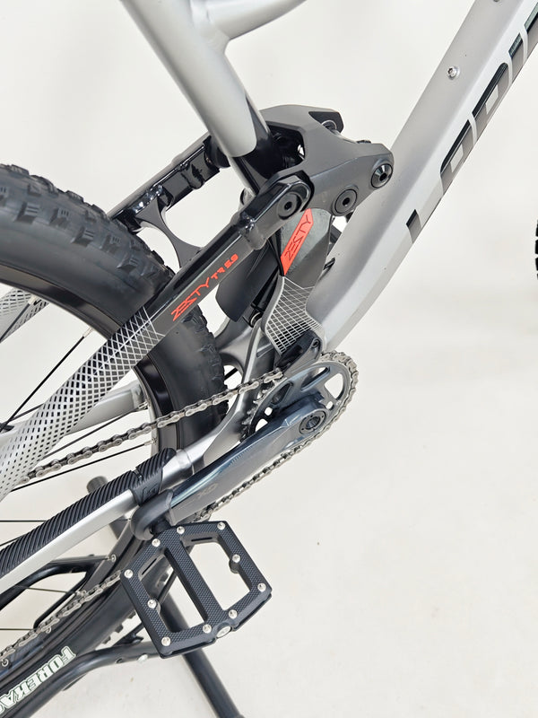 Lapierre Zesty TR 5.9 Full Suspension Bike / MEDIUM / RRP: £2,749.00 / Very Good Condition