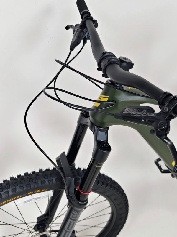 GT Force Carbon Pro Enduro Bike 2023 / MEDIUM / RRP: £4,700.00 / Excellent Condition!