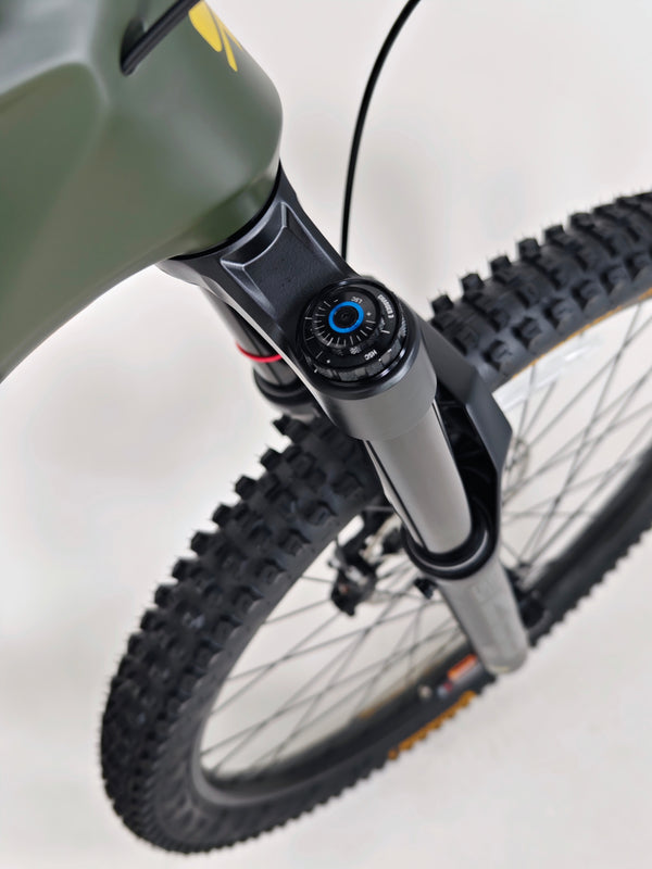GT Force Carbon Pro Enduro Bike 2023 / MEDIUM / RRP: £4,700.00 / Excellent Condition!