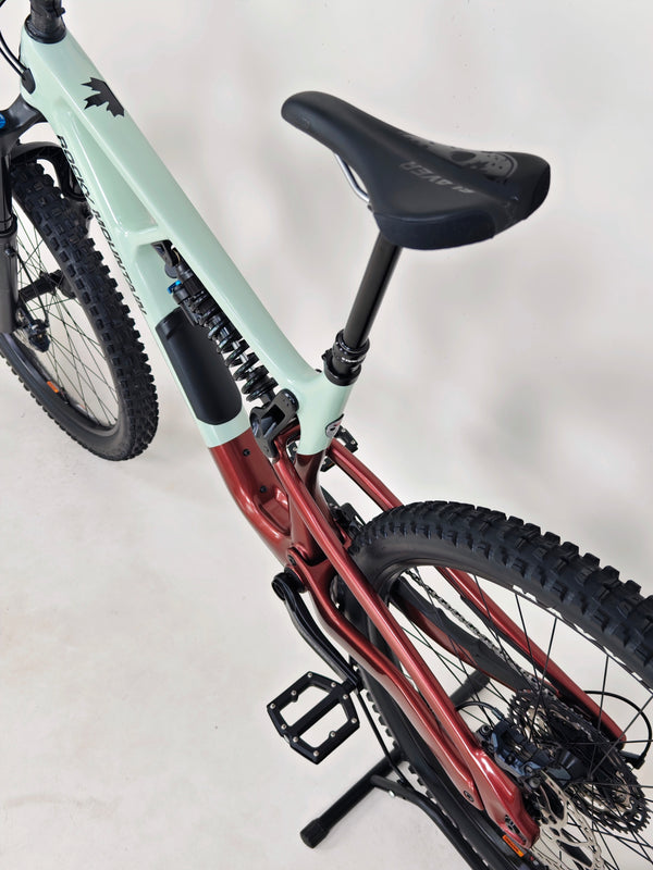Rocky Mountain Slayer Carbon 50 2023 / LARGE / RRP: £5,999.00 / Very Good Condition