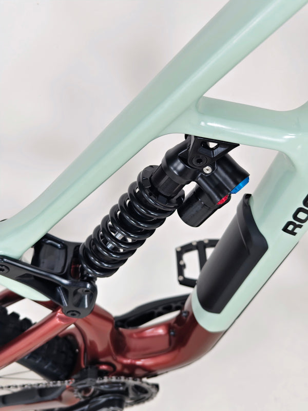 Rocky Mountain Slayer Carbon 50 2023 / LARGE / RRP: £5,999.00 / Very Good Condition