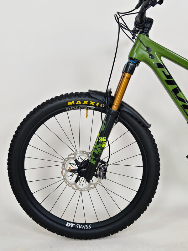Pivot Switchblade Pro XT/XTR 2023 / LARGE / RRP: £8,100.00 / Very Good Condition
