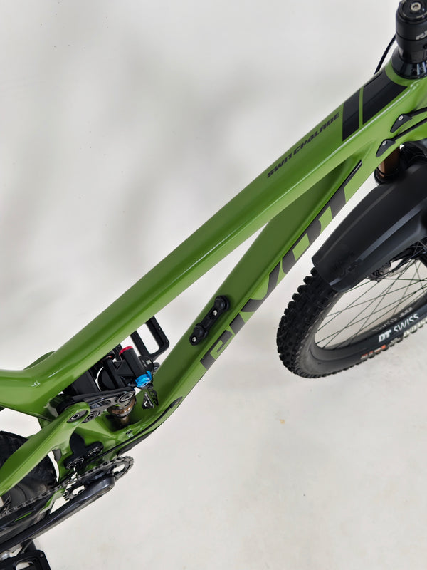 Pivot Switchblade Pro XT/XTR 2023 / LARGE / RRP: £8,100.00 / Very Good Condition