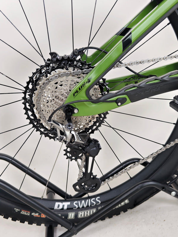 Pivot Switchblade Pro XT/XTR 2023 / LARGE / RRP: £8,100.00 / Very Good Condition