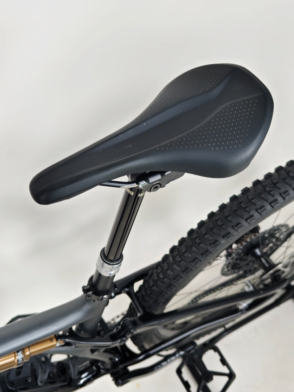 Specialized S-Works Stumpjumper AXS 2022 CARBON/ MEDIUM / RRP: £8,499.00 / Excellent Condition!