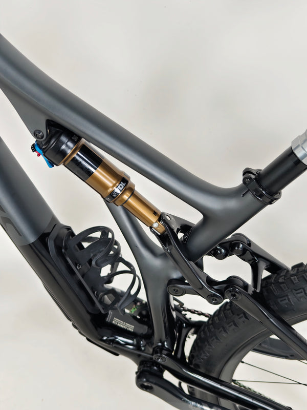 Specialized S-Works Stumpjumper AXS 2022 CARBON/ MEDIUM / RRP: £8,499.00 / Excellent Condition!