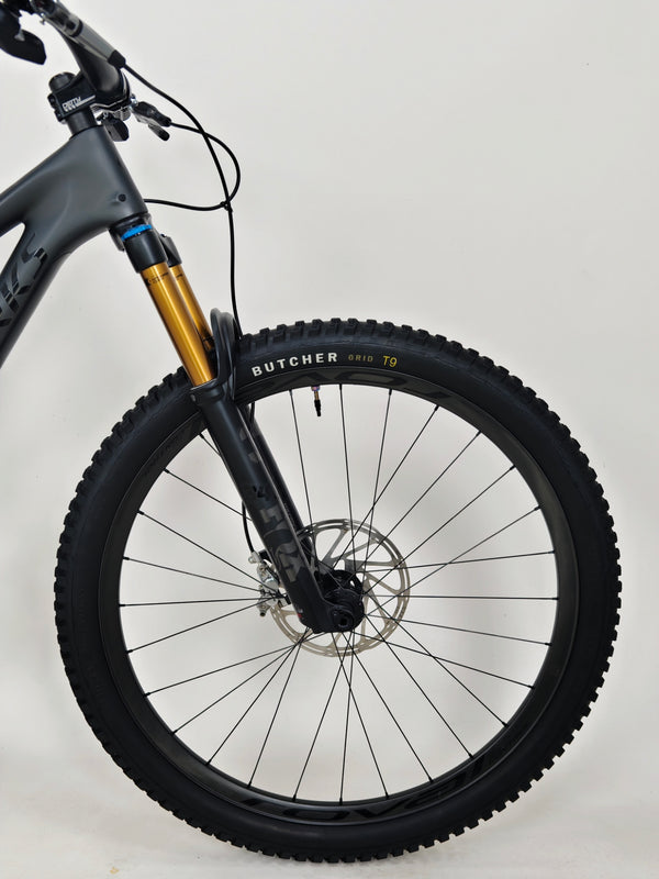Specialized S-Works Stumpjumper AXS 2022 CARBON/ MEDIUM / RRP: £8,499.00 / Excellent Condition!