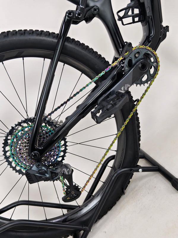 Specialized S-Works Stumpjumper AXS 2022 CARBON/ MEDIUM / RRP: £8,499.00 / Excellent Condition!