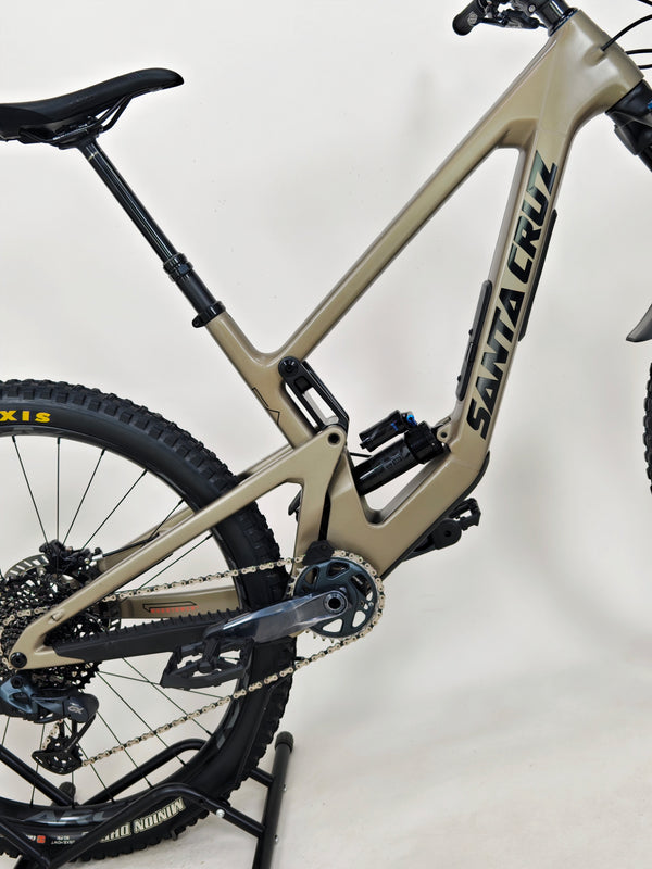 Santa Cruz Megatower 2 GX AXS C 2023 / Customized / LARGE / RRP: £7,899.00/ Excellent Condition!