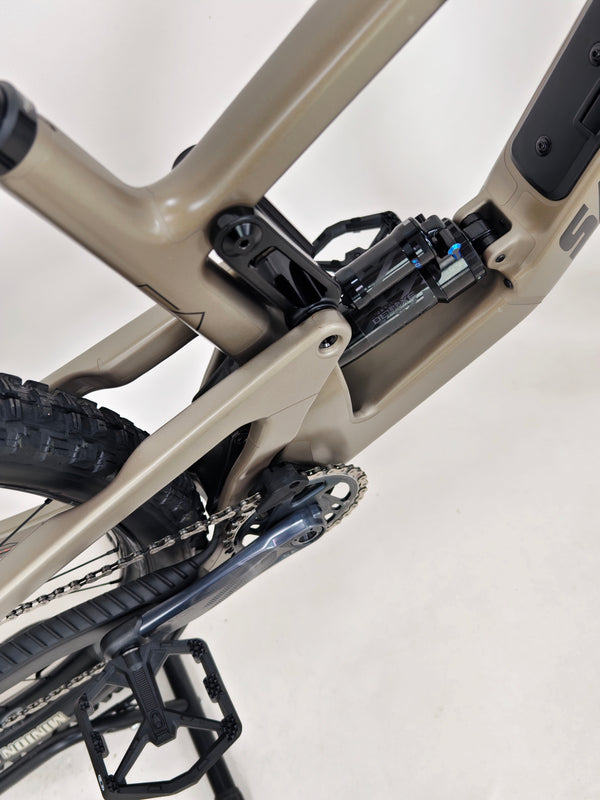 Santa Cruz Megatower 2 GX AXS C 2023 / Customized / LARGE / RRP: £7,899.00/ Excellent Condition!