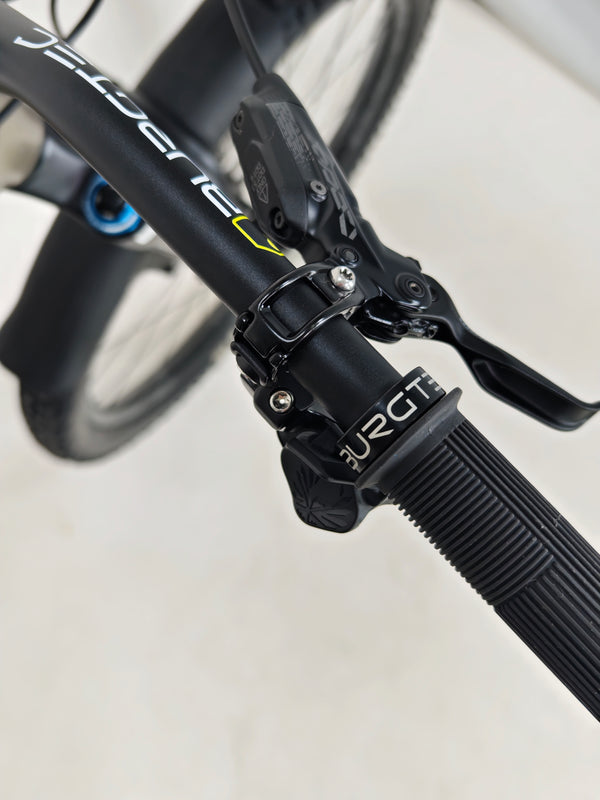 Santa Cruz Megatower 2 GX AXS C 2023 / Customized / LARGE / RRP: £7,899.00/ Excellent Condition!