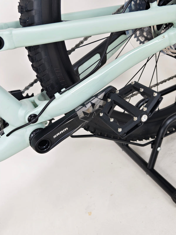 Specialized Status 160/ X-LARGE (S5) / RRP: £2,900.00 / Very Good Condition